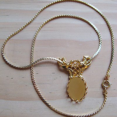 Kullatud kaelakee ripatsiga/alaga18x13mm